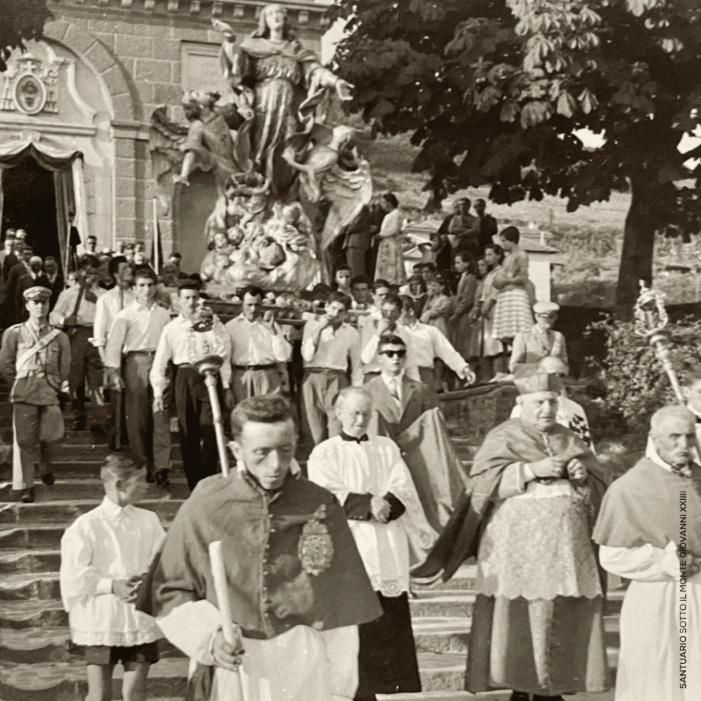 Solennità di Maria Santissima Assunta in Cielo: 15 agosto 2025 1 - Santuario Papa Giovanni XXIII